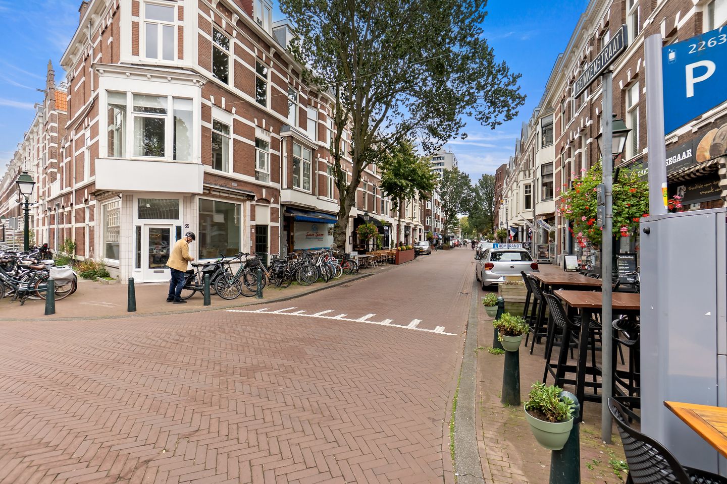 Photo 64 of Obrechtstraat 299