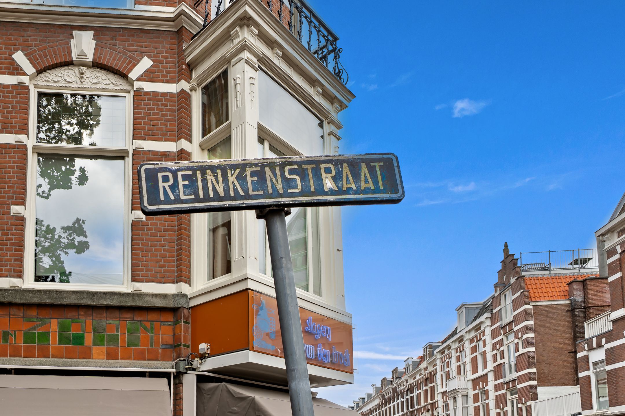 Photo 66 of Obrechtstraat 299