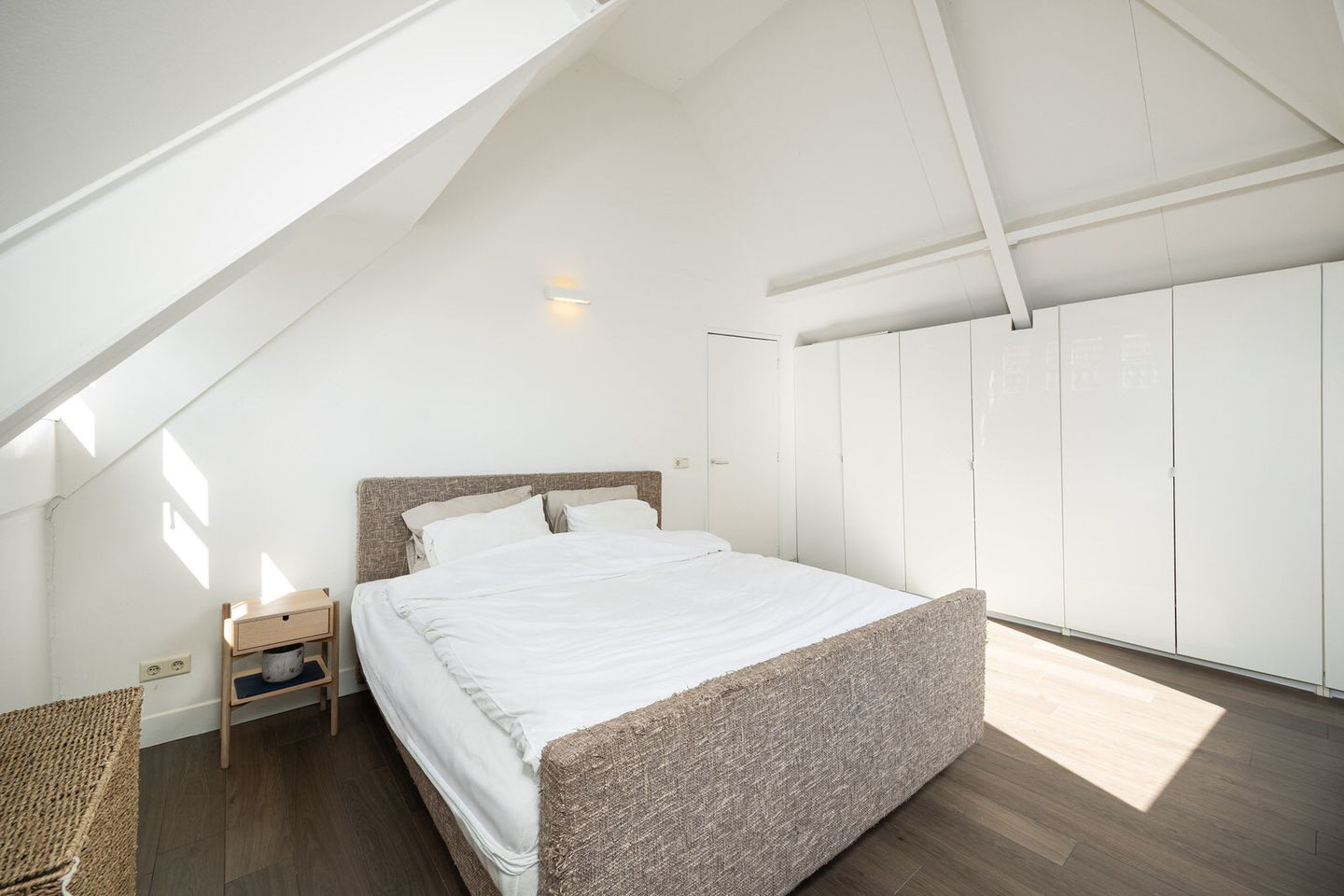 Foto 25 van Hinthamerstraat 84-B