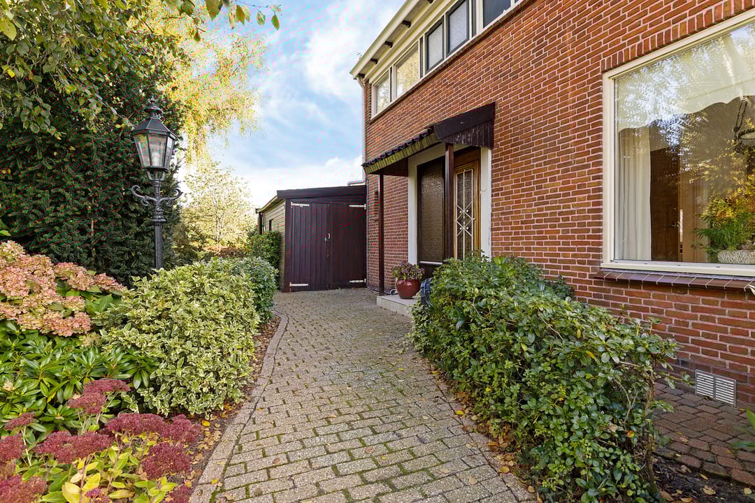 Photo 8 of H.L. Emmensweg 26