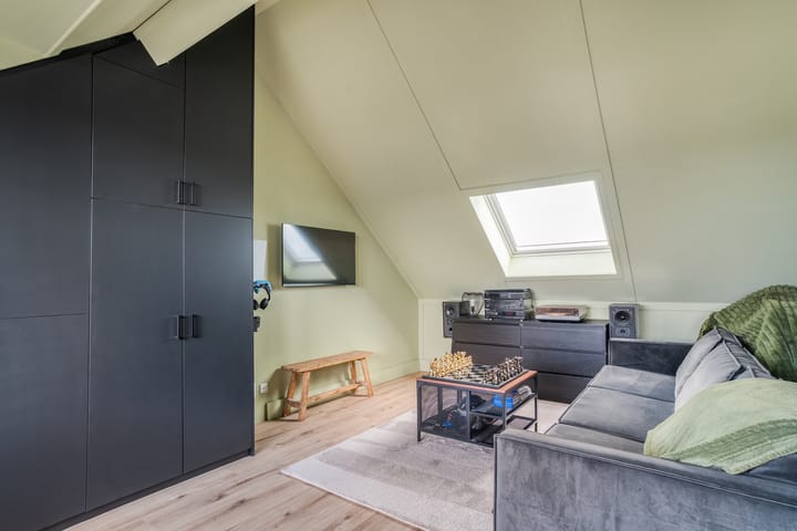 Foto 28 van Hasselterdijk 33-K