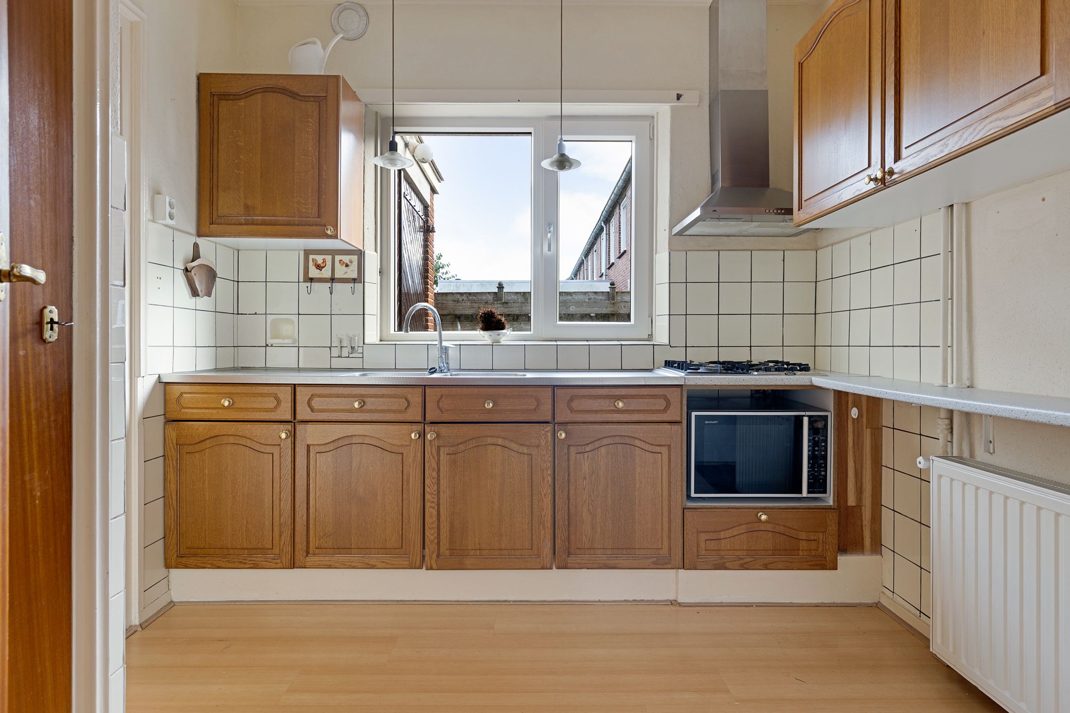 Photo 27 of H.L. Emmensweg 26