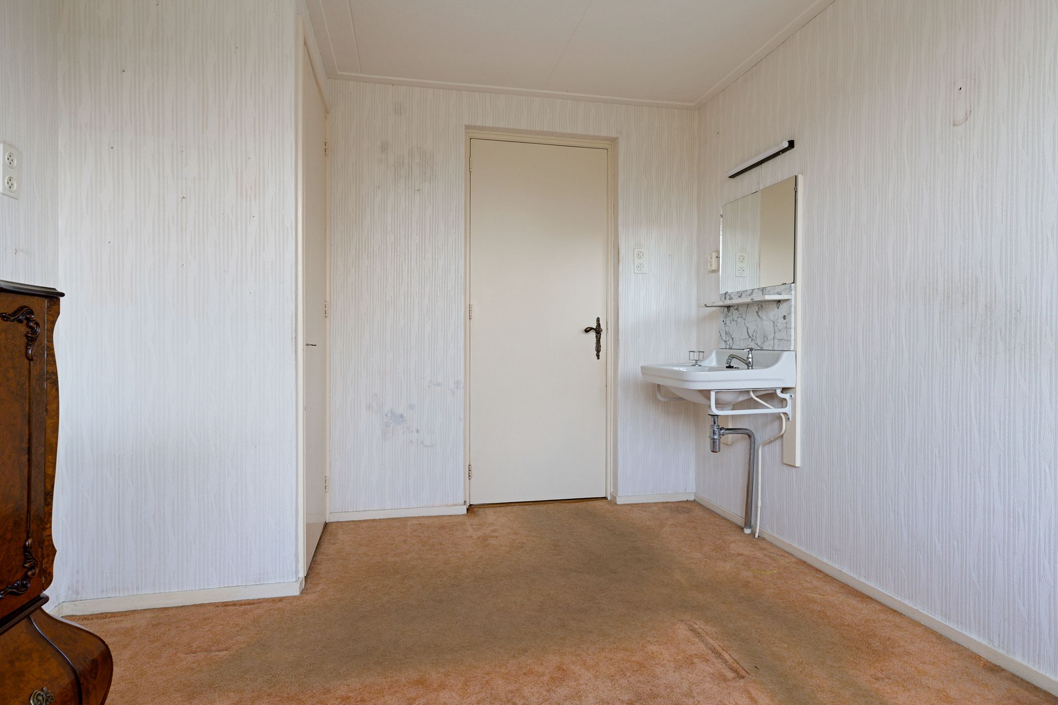 Photo 33 of H.L. Emmensweg 26