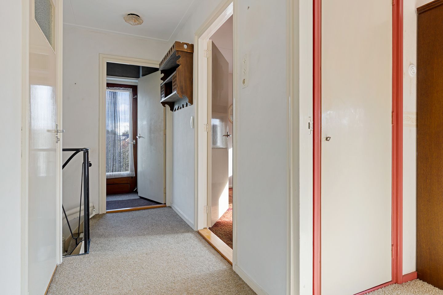 Photo 35 of H.L. Emmensweg 26