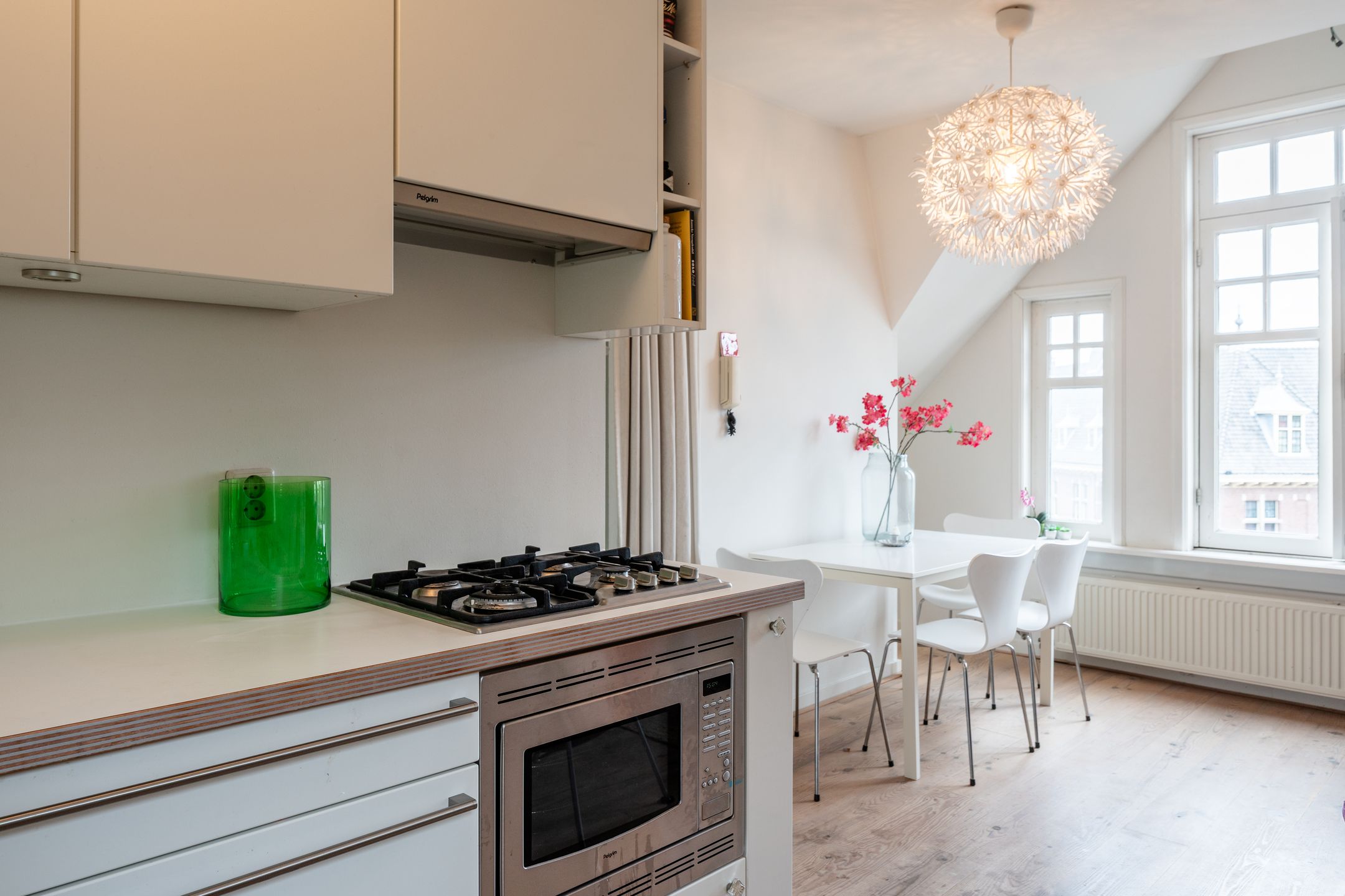 Foto 15 van Staringplein 4-4