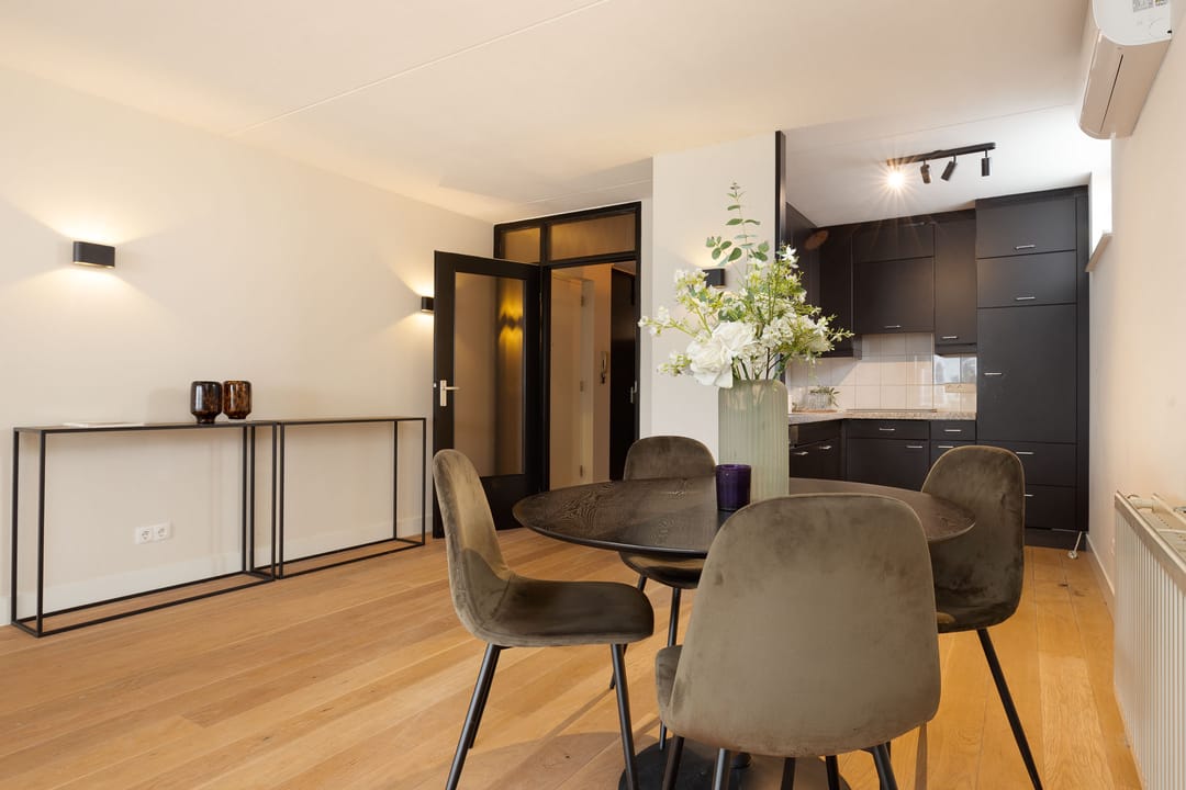 Photo 16 of Grotestraat 213-A