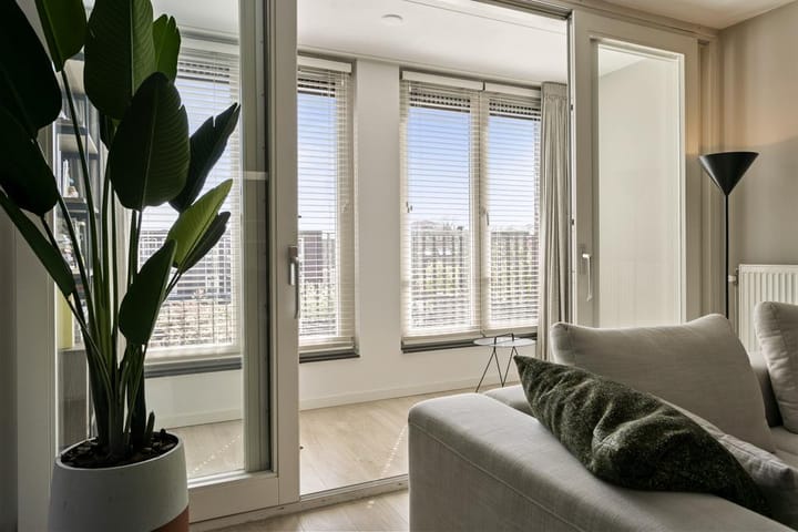 Photo 15 of Boomstraat 132-B