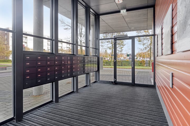 Photo 5 of Porporastraat 98