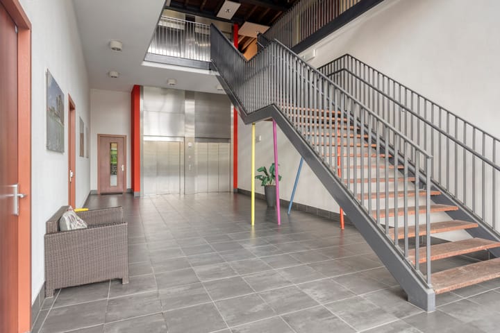 Photo 6 of Porporastraat 98