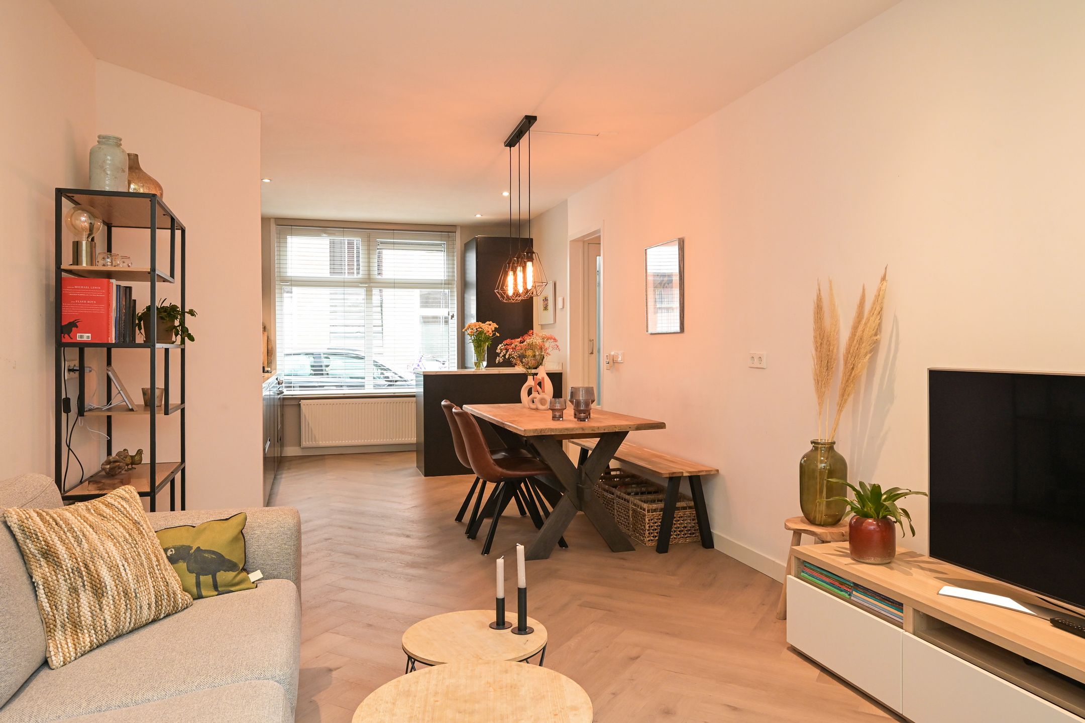 Photo 9 of Johannes Camphuijsstraat 239