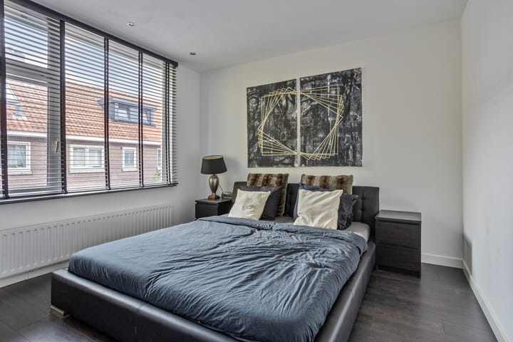 Photo 19 of Spiraeastraat 14