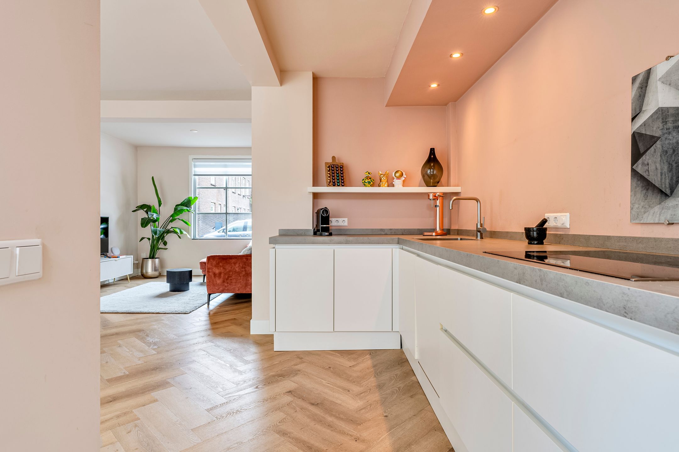 Foto 9 van Jacob van Oudenhovenstraat 39