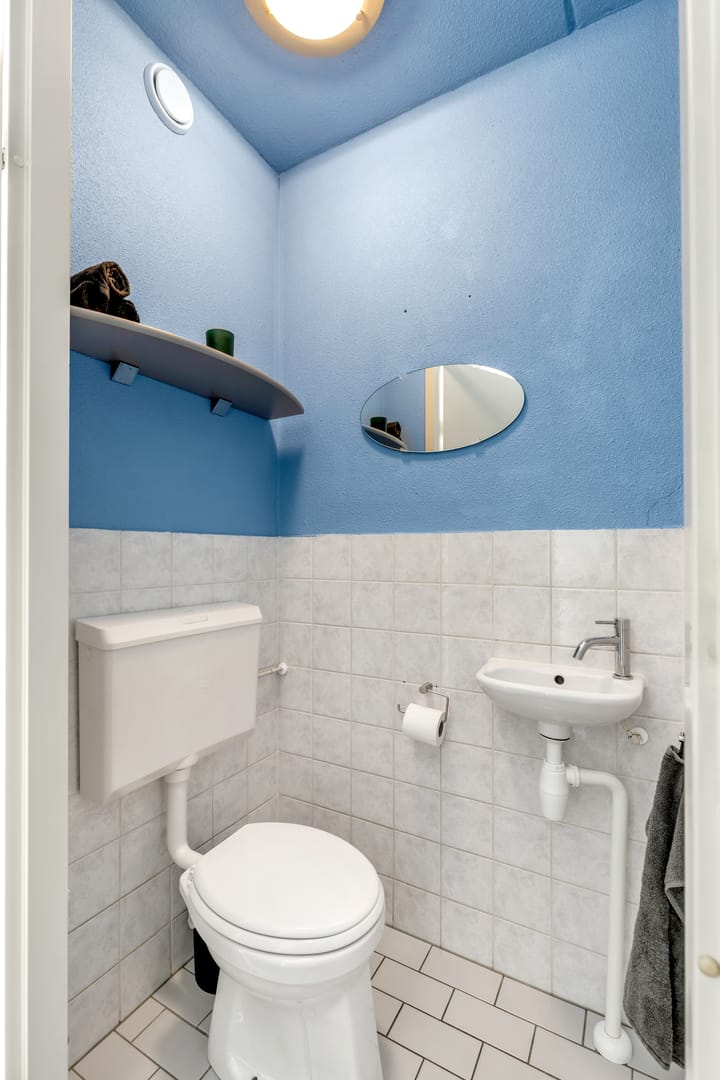 Photo 7 of Mistral 28