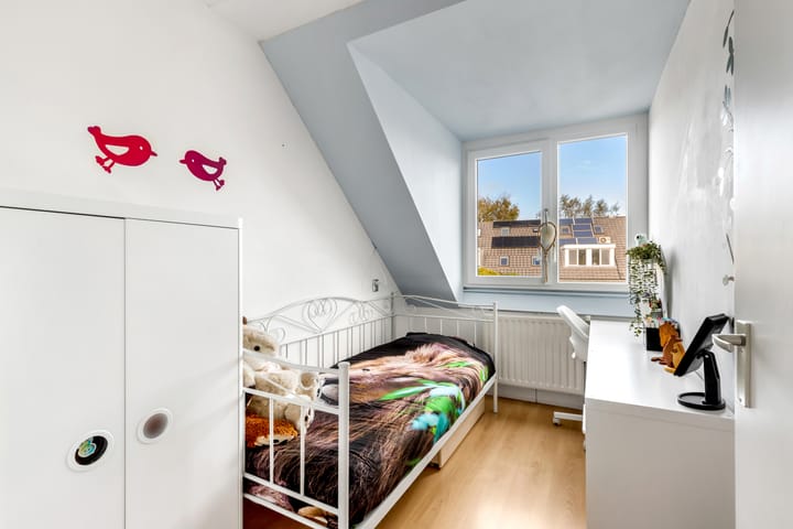 Photo 16 of Mistral 28