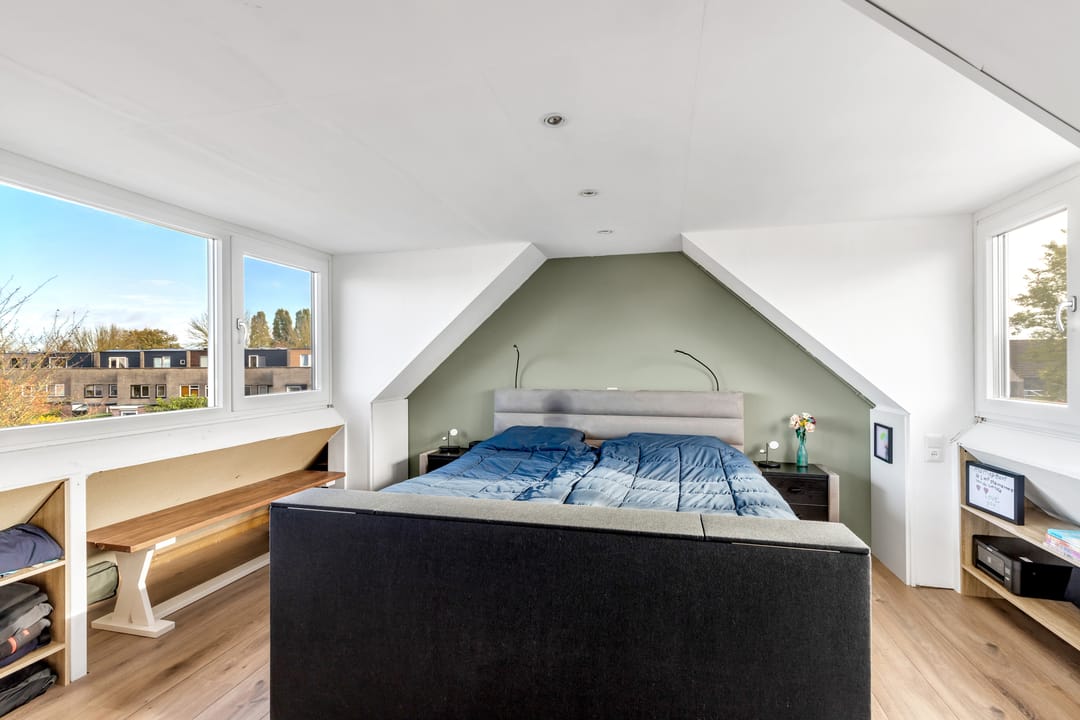 Foto 23 van Mistral 28