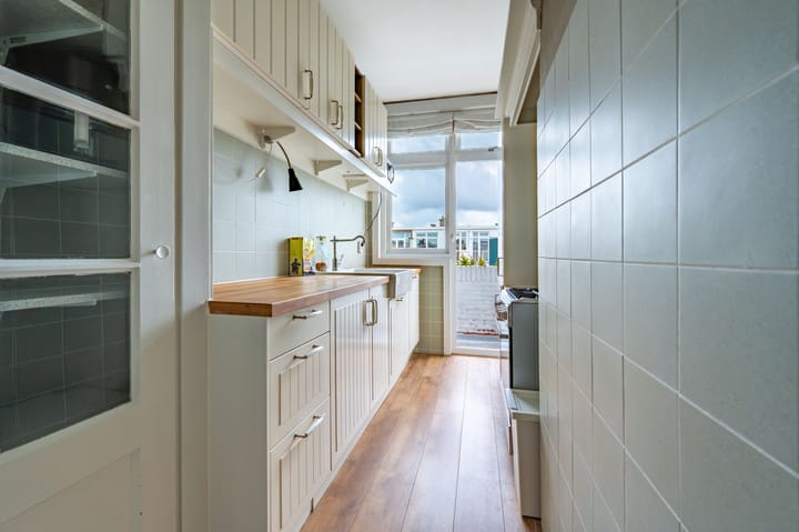 Foto 9 van van Gaesbekestraat 79