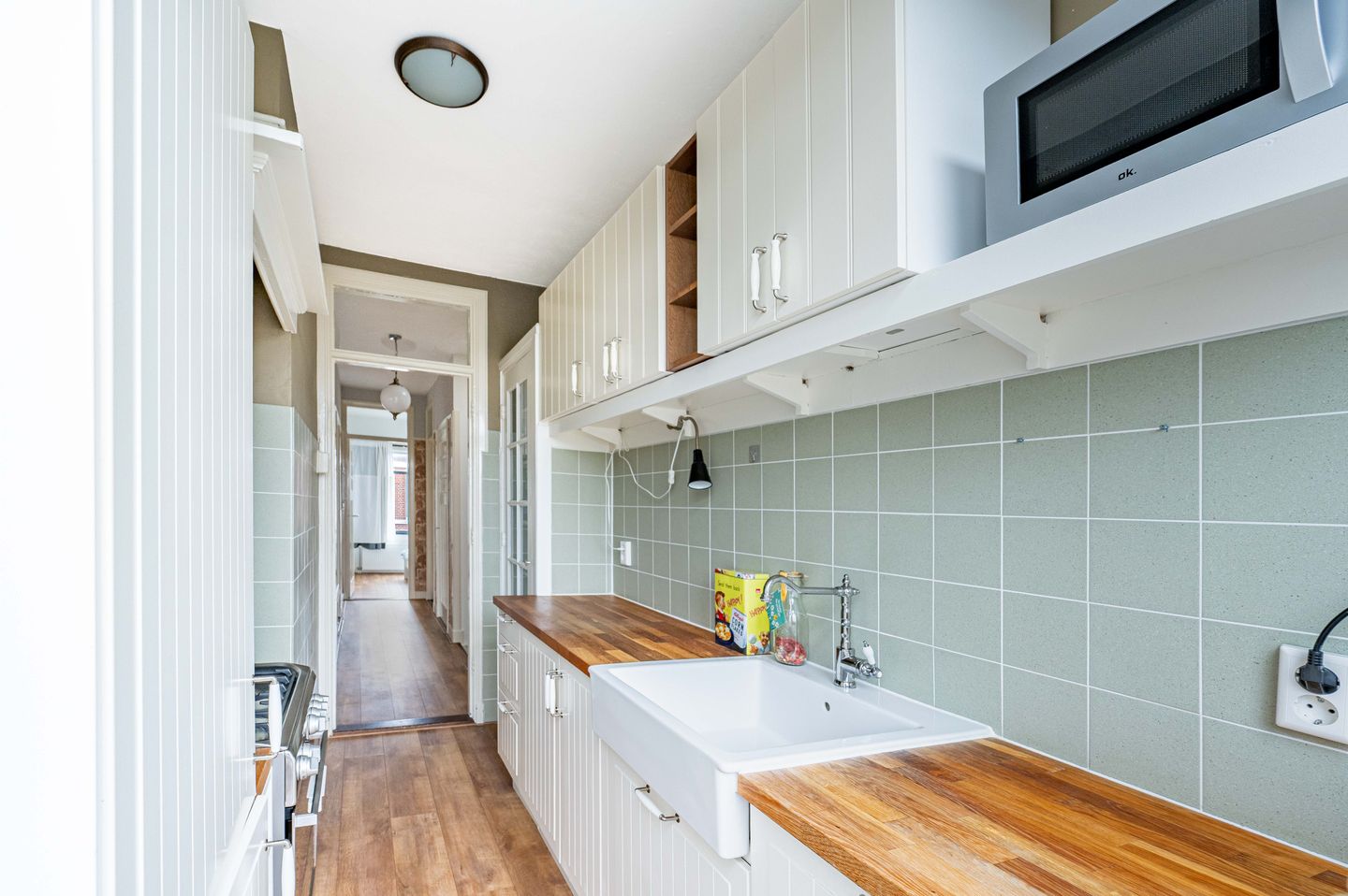 Foto 10 van van Gaesbekestraat 79