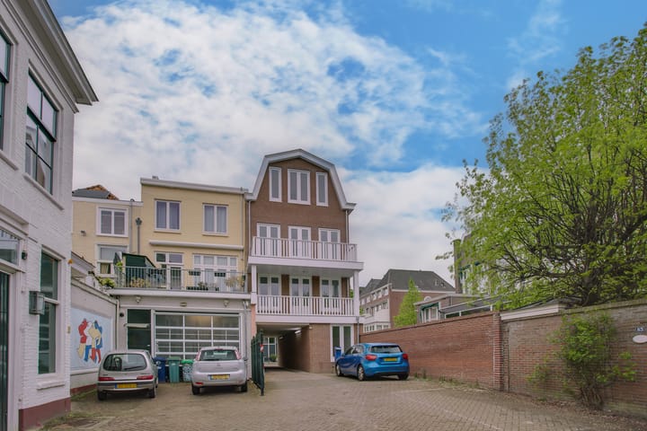 Foto 48 van Sumatrastraat 245