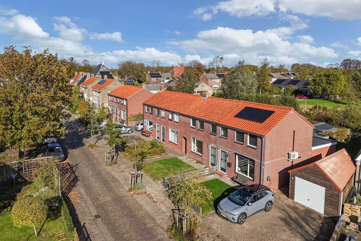 Photo 6 of Hofstraat 21