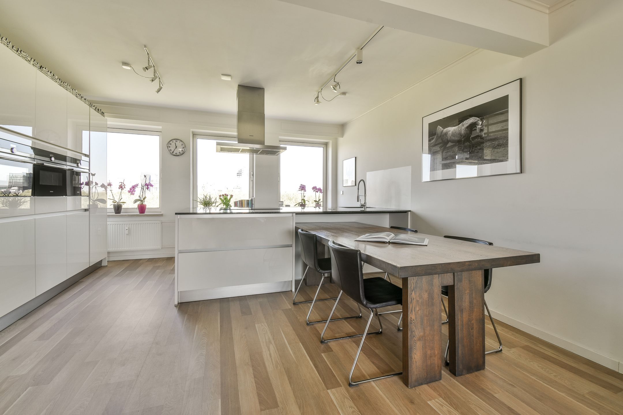 Photo 6 of Van Nijenrodeweg 320