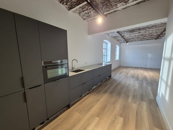 Foto 11 van Petrus Regoutplein 22-B04