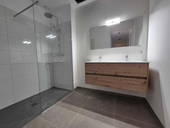 Foto 12 van Petrus Regoutplein 22-B04