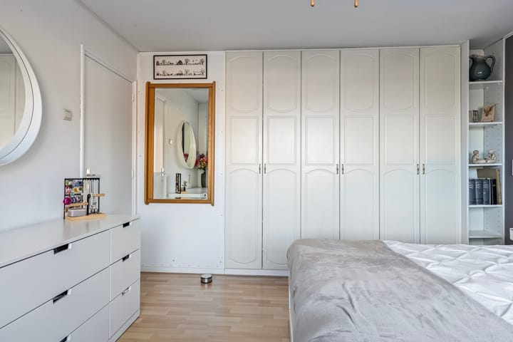 Photo 29 of Albert Schweitzerstraat 32