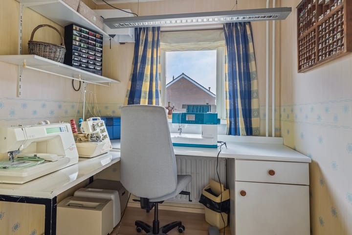 Photo 34 of Albert Schweitzerstraat 32