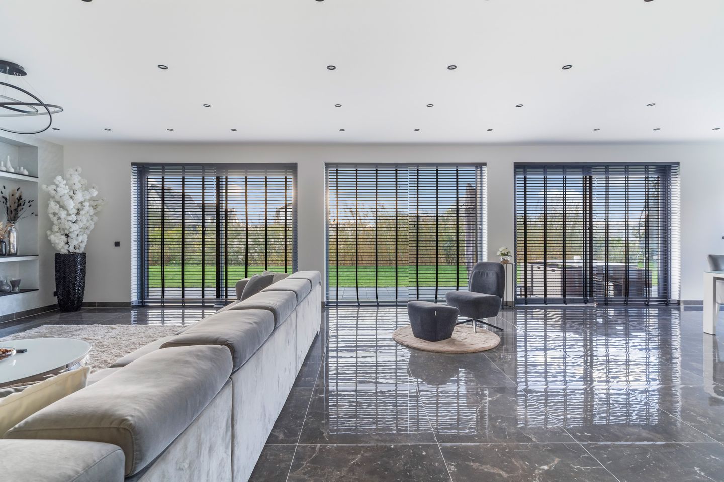 Foto 14 van Casembrootlaan 5-C