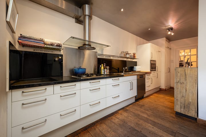 Photo 13 of Versterstraat 10