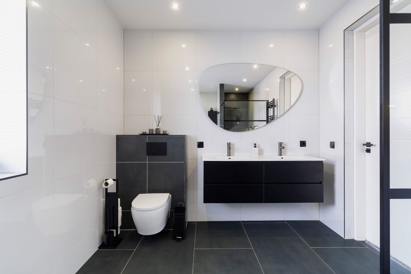 Foto 74 van Casembrootlaan 5-C