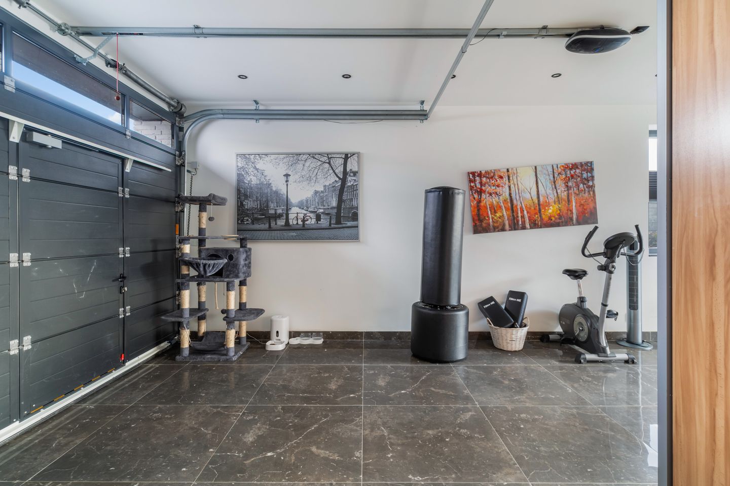 Foto 80 van Casembrootlaan 5-C