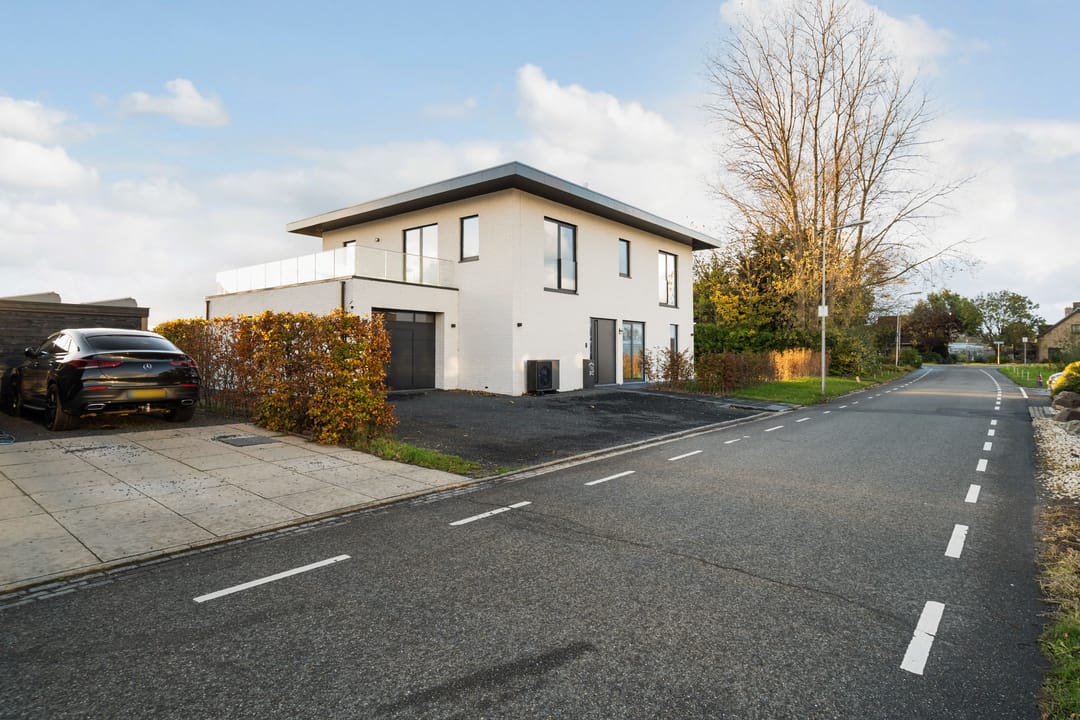 Foto 97 van Casembrootlaan 5-C