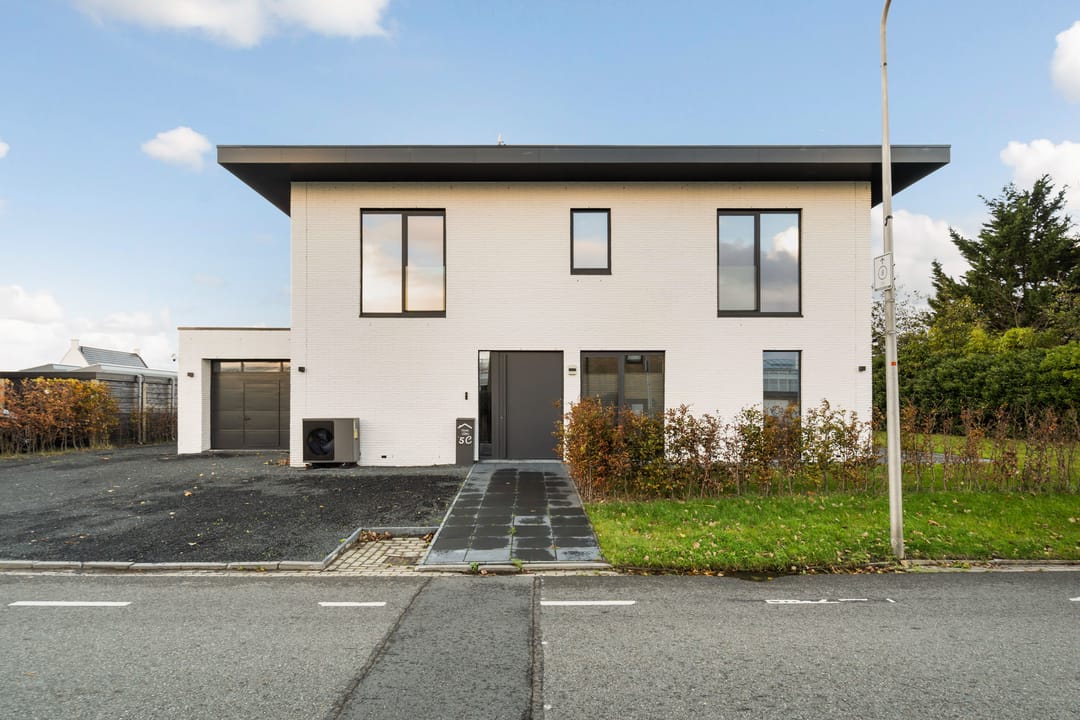 Foto 98 van Casembrootlaan 5-C