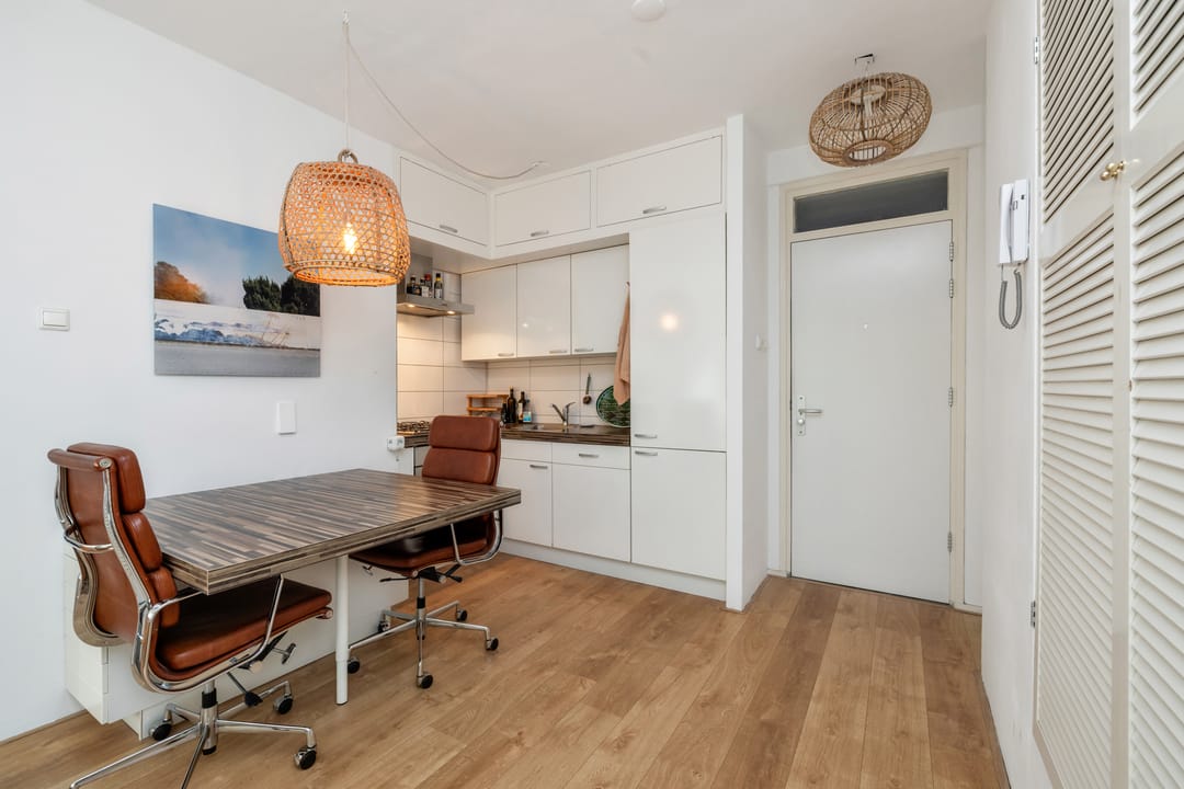 Foto 16 van Van Nijenrodeweg 657