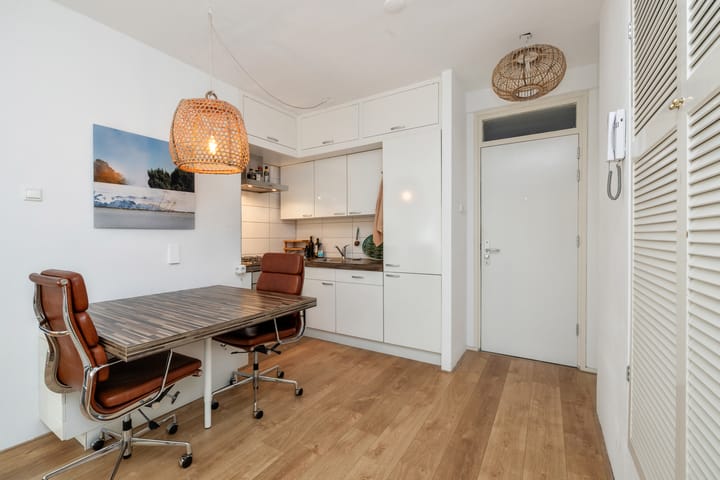 Photo 16 of Van Nijenrodeweg 657