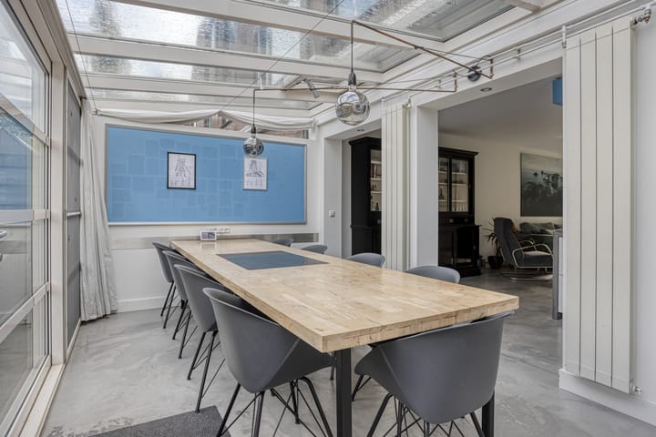 Photo 19 of Christinastraat 6