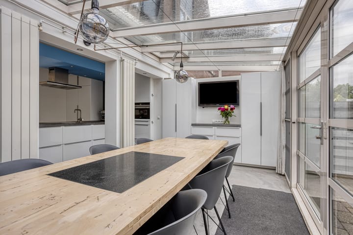 Photo 20 of Christinastraat 6