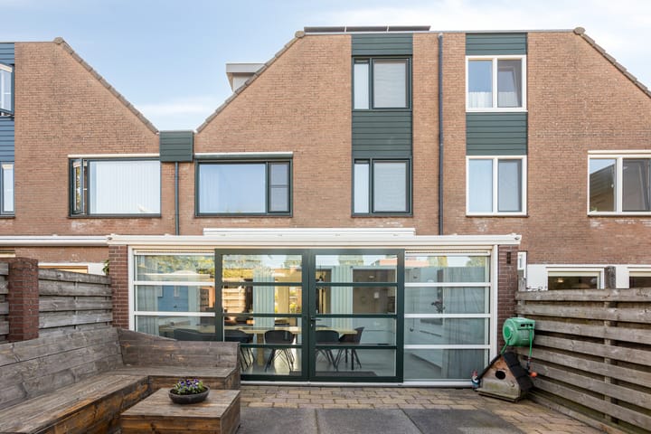 Photo 22 of Christinastraat 6