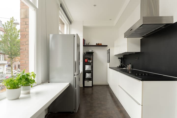 Photo 9 of Admiraal De Ruijterweg 227-1