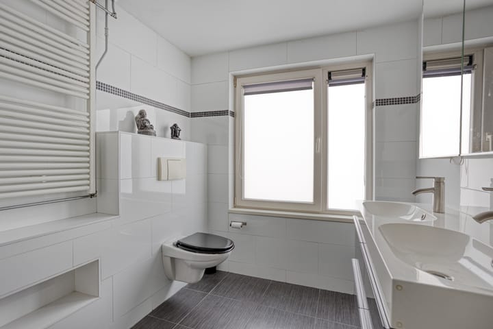 Photo 29 of Christinastraat 6