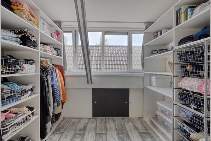 Photo 42 of Christinastraat 6