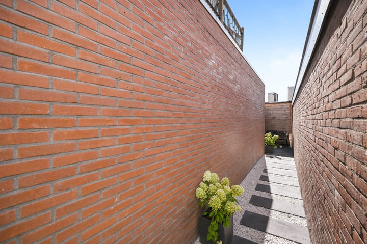 Foto 22 van Sluisplein 9