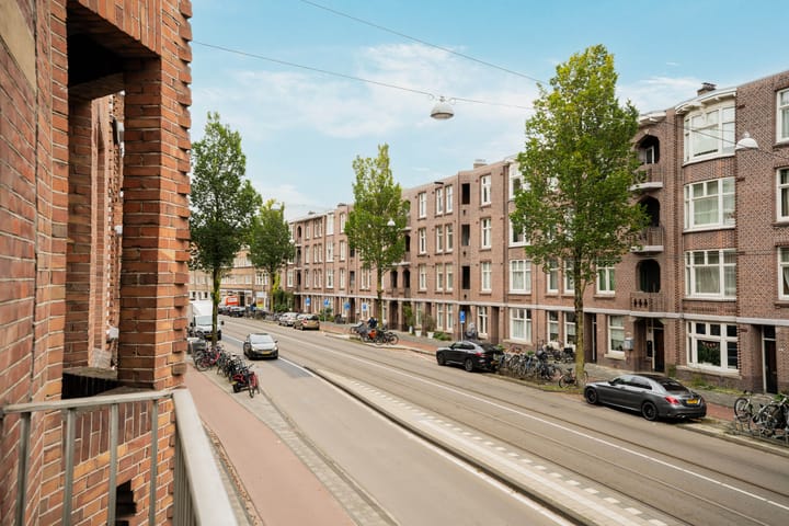 Photo 41 of Admiraal De Ruijterweg 227-1