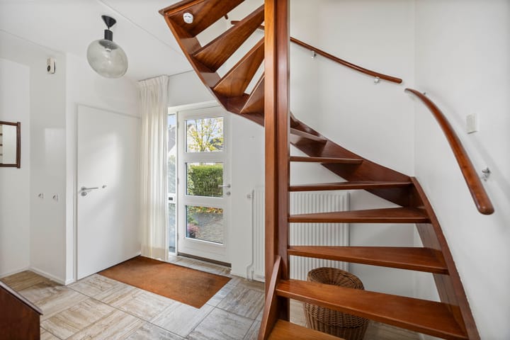 Foto 19 van Jan Schamhartstraat 38