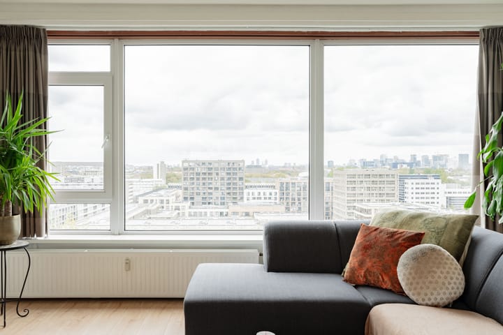 Foto 8 van Maassluisstraat 564