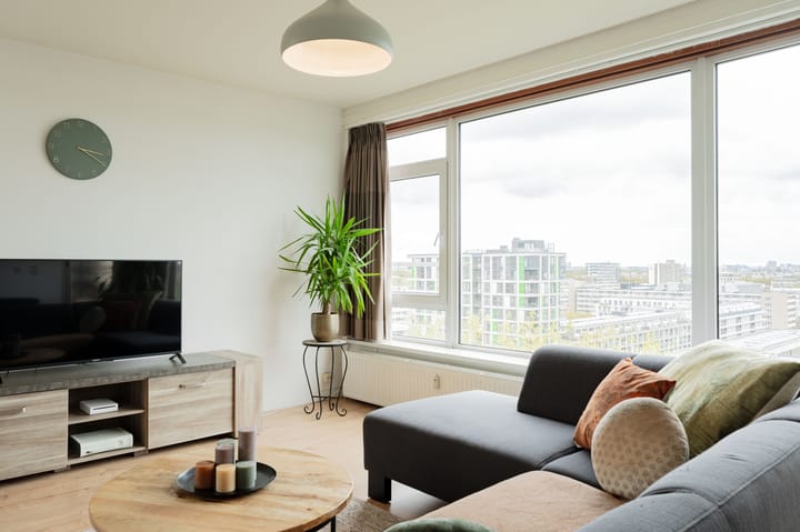 Foto 9 van Maassluisstraat 564