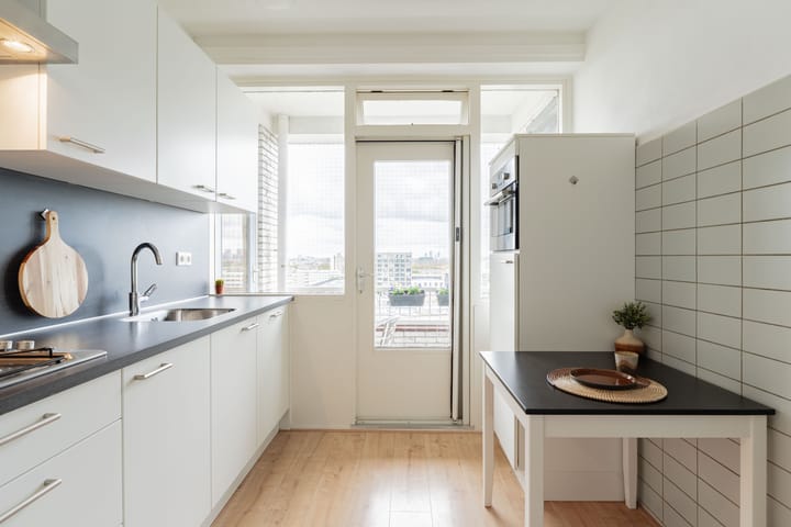 Foto 14 van Maassluisstraat 564