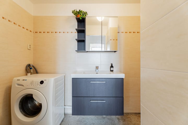 Foto 17 van Maassluisstraat 564