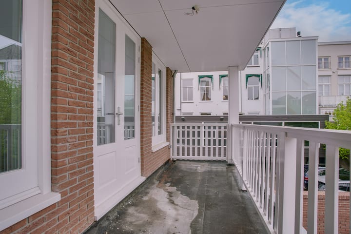 Foto 34 van Sumatrastraat 243